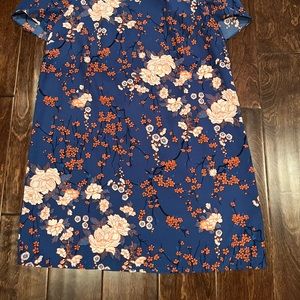 Adorable blue floral dress!